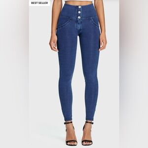 WR.UP Freddy denim 7/8 jeans size small